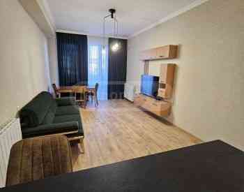 ქირავდება 2 ოთახიანი ბინა 63მ² 4/7 სართ თბილისი