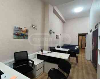 Сдам 3-комн. квартиру 70м² 1/30 эт. Тбилиси