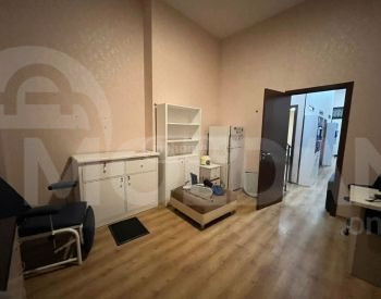 Сдам 3-комн. квартиру 70м² 1/30 эт. Тбилиси - изображение 1
