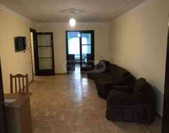 ქირავდება 2 ოთახიანი ბინა 65მ² 3/8 სართ თბილისი