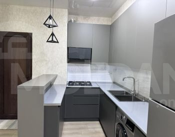 Сдам 3-комн. квартиру 65м² 3/8 эт. Тбилиси - изображение 1
