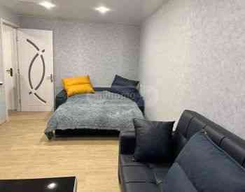 Apartments For Rent two-room 50м² 3/5 floor Tbilisi