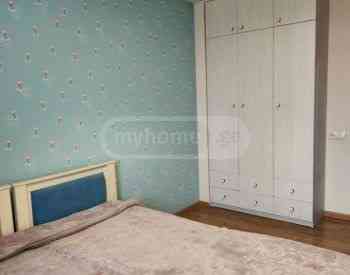 Сдам 3-комн. квартиру 75м² 6/10 эт. Тбилиси