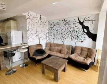 Сдам 2-комн. квартиру 46м² 5/12 эт. Тбилиси - изображение 1