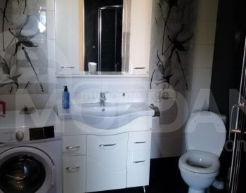 ქირავდება 3 ოთახიანი ბინა 100მ² 4/10 სართ თბილისი - photo 1