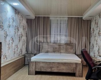 Сдам 3-комн. квартиру 70м² 1/9 эт. Тбилиси - изображение 1