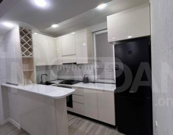 Сдам 3-комн. квартиру 58м² 7/12 эт. Тбилиси - изображение 9