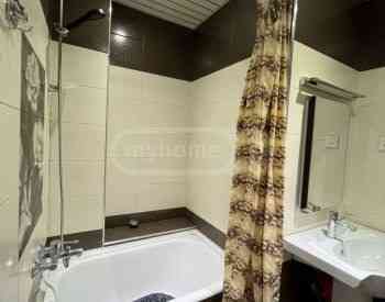 ქირავდება 4 ოთახიანი ბინა 75მ² 1/9 სართ თბილისი