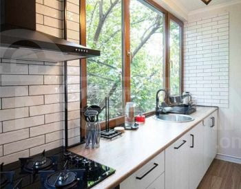 ქირავდება 4 ოთახიანი ბინა 110მ² 2/2 სართ თბილისი - photo 1