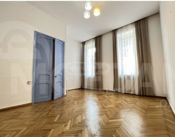 ქირავდება 4 ოთახიანი ბინა 150მ² 1/2 სართ თბილისი - photo 8