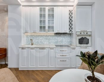 ქირავდება 4 ოთახიანი ბინა 140მ² 8/9 სართ თბილისი - photo 1