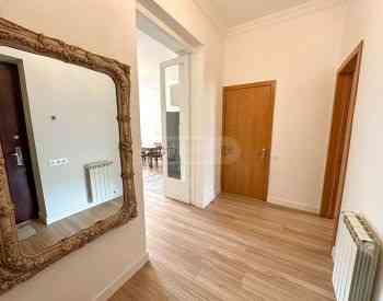 Сдам 2-комн. квартиру 61м² 2/6 эт. Тбилиси