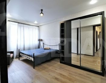 Сдам 3-комн. квартиру 125м² 2/3 эт. Тбилиси - изображение 2