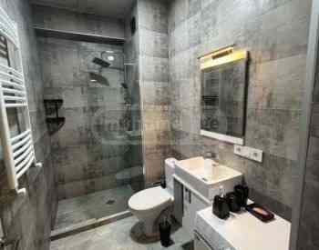 ქირავდება 2 ოთახიანი ბინა 51მ² 12/12 სართ თბილისი