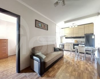 ქირავდება 2 ოთახიანი ბინა 50მ² 6/9 სართ თბილისი - photo 1