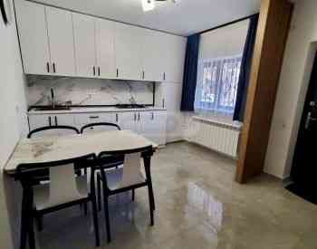 Сдам 3-комн. квартиру 75м² 1/3 эт. Тбилиси