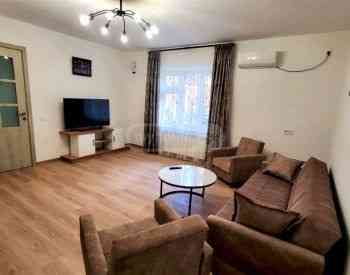 Сдам 3-комн. квартиру 75м² 1/3 эт. Тбилиси