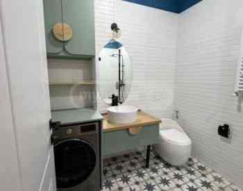 Сдам 3-комн. квартиру 83м² 3/3 эт. Тбилиси