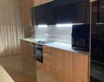 ქირავდება 4 ოთახიანი ბინა 160მ² 8/12 სართ თბილისი