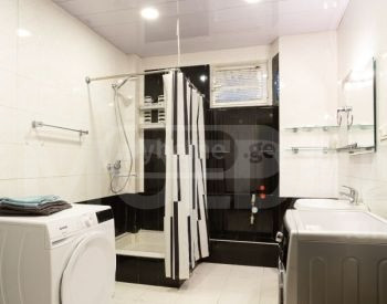 Сдам 3-комн. квартиру 100м² 3/3 эт. Тбилиси - изображение 4