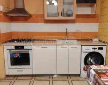 Сдам 3-комн. квартиру 90м² 5/7 эт. Тбилиси