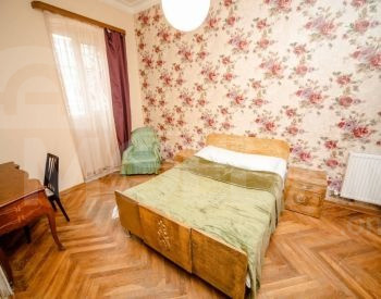 ქირავდება 2 ოთახიანი ბინა 55მ² 1/2 სართ თბილისი - photo 1