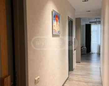 ქირავდება 4 ოთახიანი ბინა 120მ² 13/14 სართ თბილისი