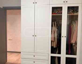 ქირავდება 4 ოთახიანი ბინა 120მ² 13/14 სართ თბილისი