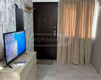 Сдам 2-комн. квартиру 40м² 3/3 эт. Тбилиси