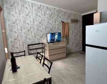 Сдам 2-комн. квартиру 40м² 3/3 эт. Тбилиси