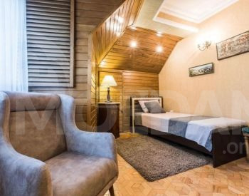 ქირავდება 4 ოთახიანი ბინა 240მ² 4/4 სართ თბილისი - photo 10