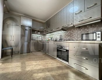 Apartments For Rent three-room 114м² 8/10 floor Tbilisi - photo 1