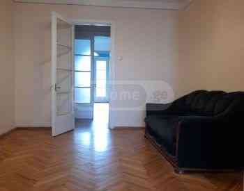 Apartments For Rent three-room 92м² 4/8 floor Tbilisi