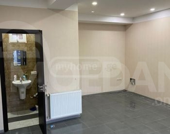 Сдается коммерческое офисное помещение в Крцанисском районе Тбилиси - изображение 3