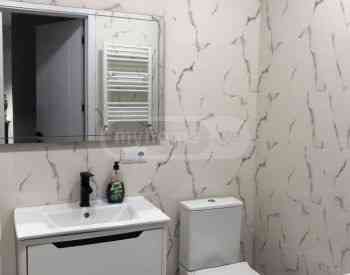 ქირავდება 2 ოთახიანი ბინა 48მ² 10/12 სართ თბილისი