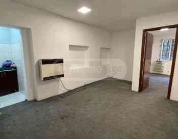 Apartments For Rent three-room 80м² 2/2 floor Tbilisi