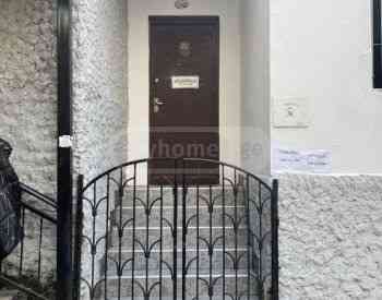 Apartments For Rent three-room 80м² 2/2 floor Tbilisi