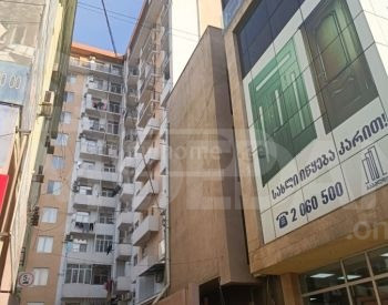 Сдам 2-комн. квартиру 52м² 3/12 эт. Тбилиси - изображение 1