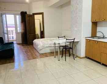 ქირავდება 2 ოთახიანი ბინა 45მ² 6/9 სართ თბილისი