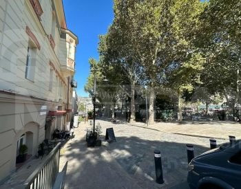 ქირავდება 2 ოთახიანი ბინა 83მ² 4/4 სართ თბილისი - photo 3