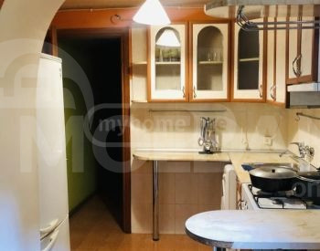 Apartments For Rent three-room 70м² 2/5 floor Tbilisi - photo 4