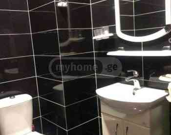 Apartments For Rent three-room 105м² 3/10 floor Tbilisi