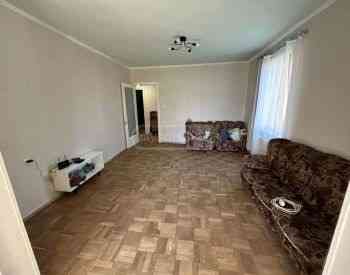 Apartments For Rent three-room 102м² 3/4 floor Tbilisi