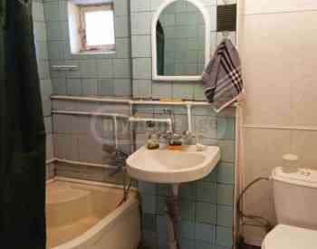 Apartments For Rent three-room 80м² 3/3 floor Tbilisi