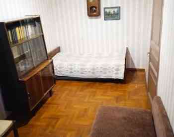 Apartments For Rent three-room 80м² 3/3 floor Tbilisi