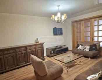 ქირავდება 4 ოთახიანი ბინა 98მ² 4/8 სართ თბილისი