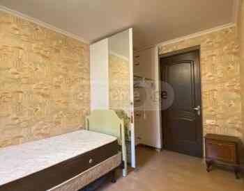 Apartments For Rent three-room 110м² 2/5 floor Tbilisi