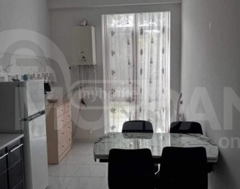 ქირავდება 2 ოთახიანი ბინა 73მ² 2/7 სართ თბილისი - photo 1