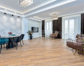 ქირავდება 4 ოთახიანი ბინა 140მ² 8/9 სართ თბილისი - photo 2