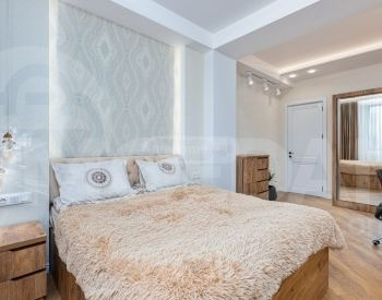 ქირავდება 4 ოთახიანი ბინა 140მ² 8/9 სართ თბილისი - photo 5